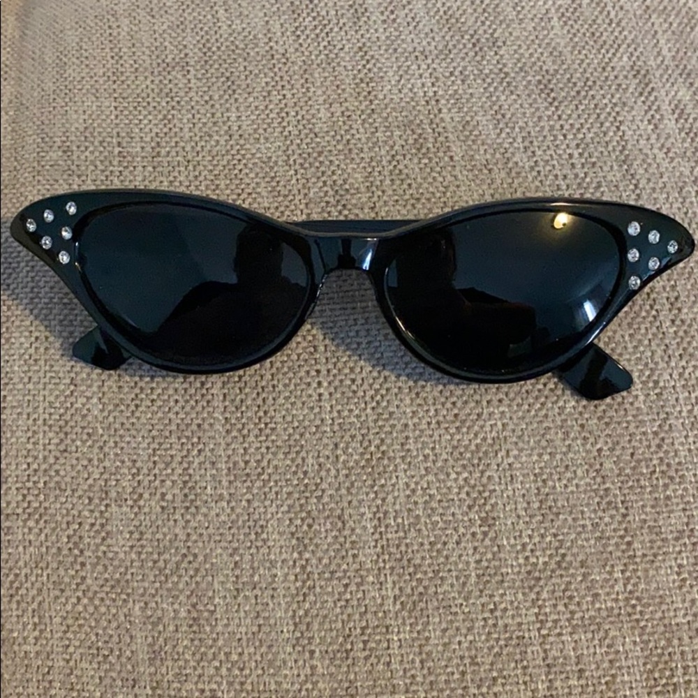 Black, Cat-eye Sunglasses, with Bling.